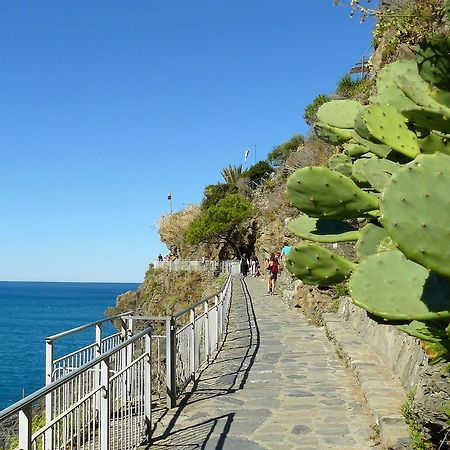 Camping La Sfinge Deiva Marina Buitenkant foto